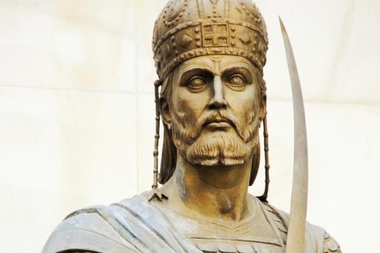 Constantine (Feb272 AD- May 337 AD)